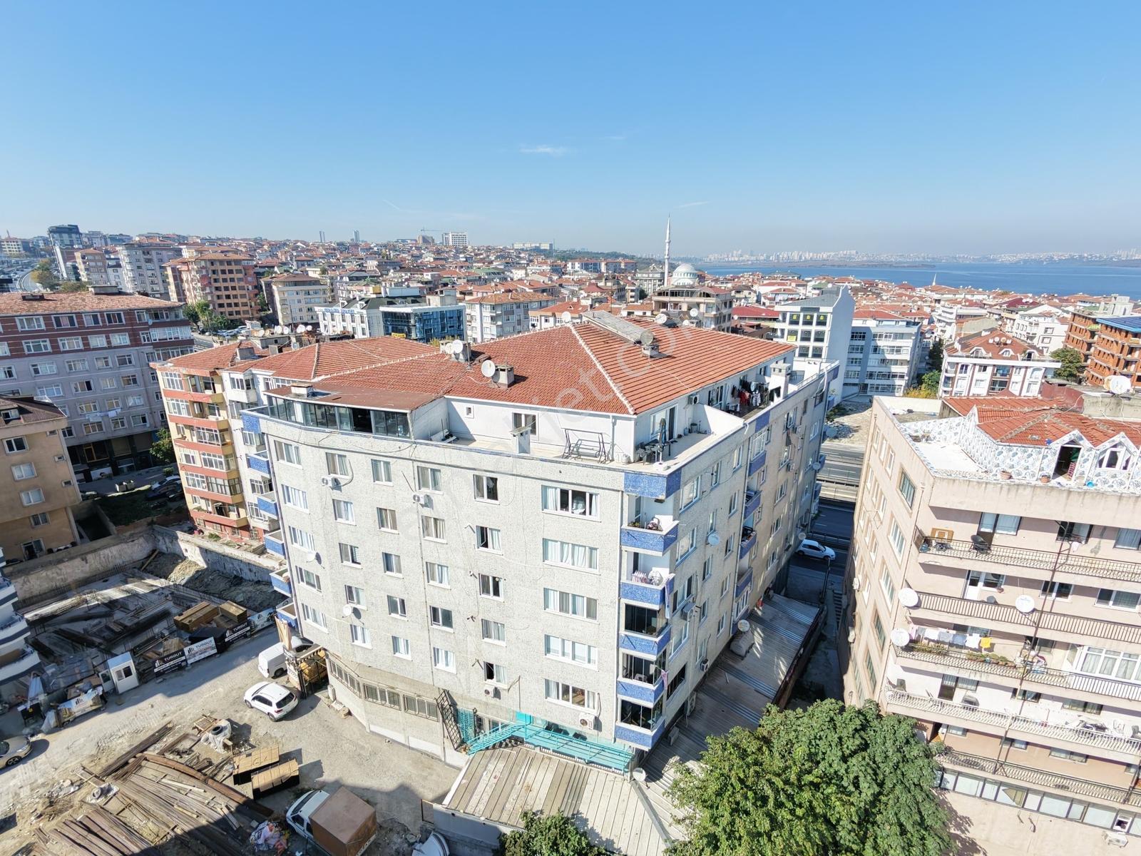 Remaxtan Satılık Avcılarda E-5 Üzerinde Ara Kat 3+1 Daire — fotoğraf 24