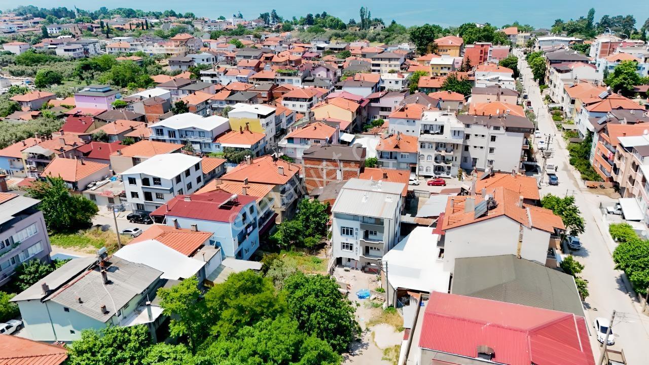 İznik Selçuk Mahallesinde Sahile Yakın 3 Kat İmarlı 200 M² Arsa — fotoğraf 5