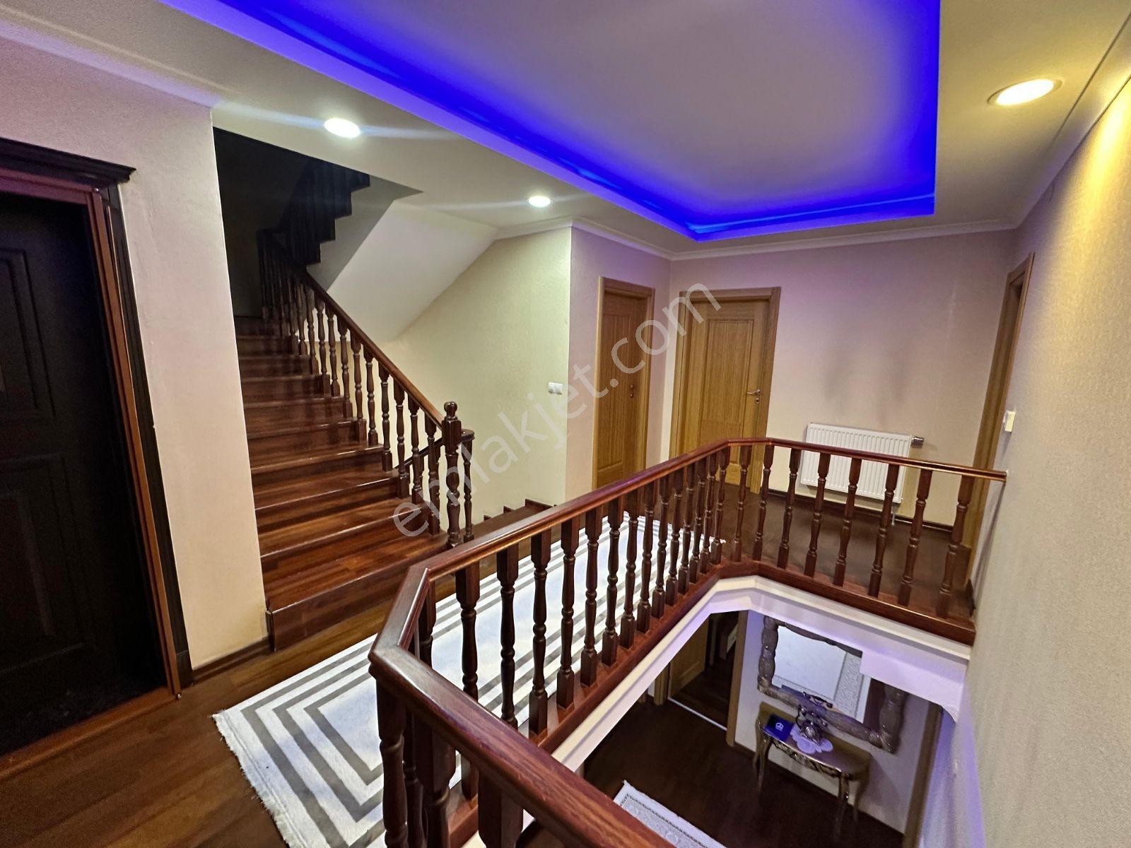 Cg 1 Haftalık Özel Fiyat Gökkuşağı Villaları Büyük Tip — fotoğraf 9