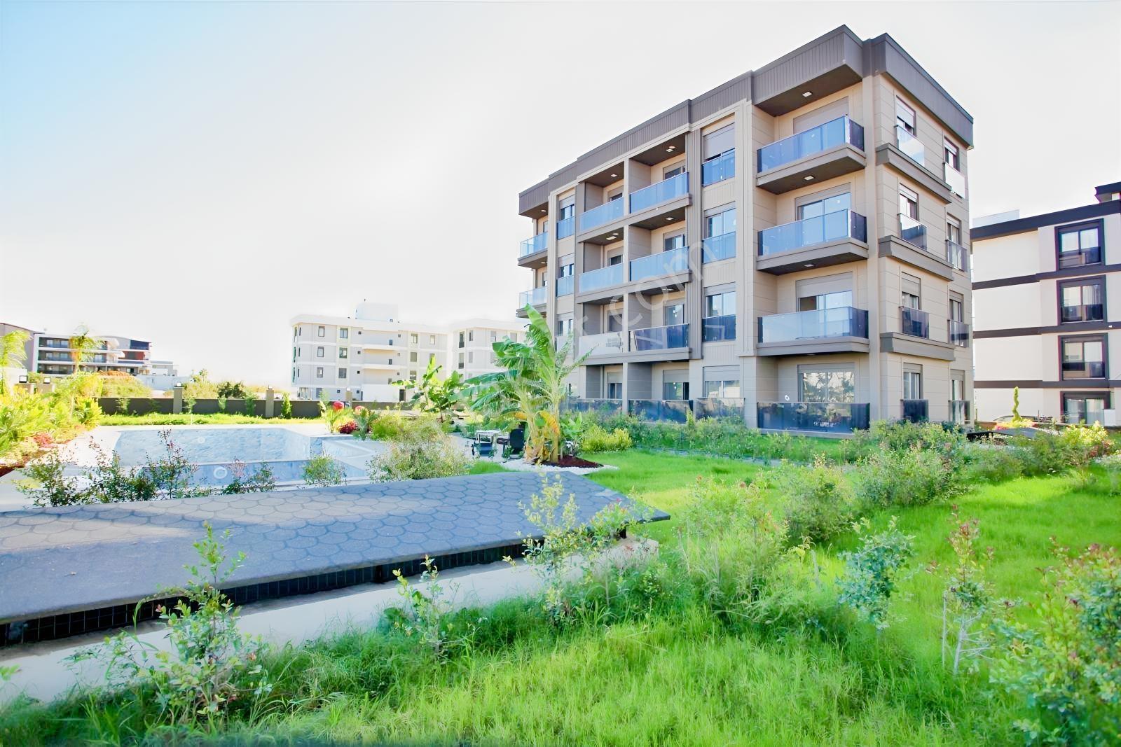 Önder Sağlam Altıntaş Havuzlu Kapalı Otoparklı Satılık 1+1 Daire — fotoğraf 20