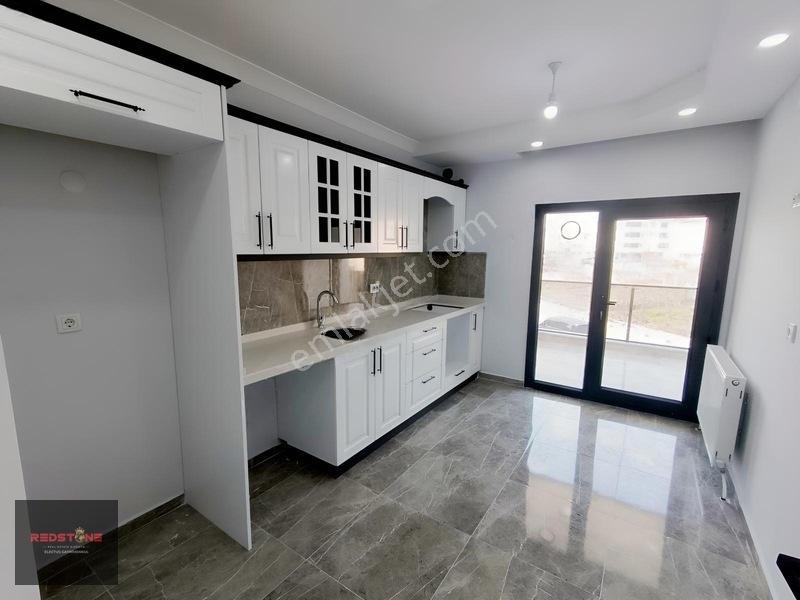 Hatip Mahallesi Site İçerisinde 3+1 Ferah Satılık Daire — fotoğraf 3