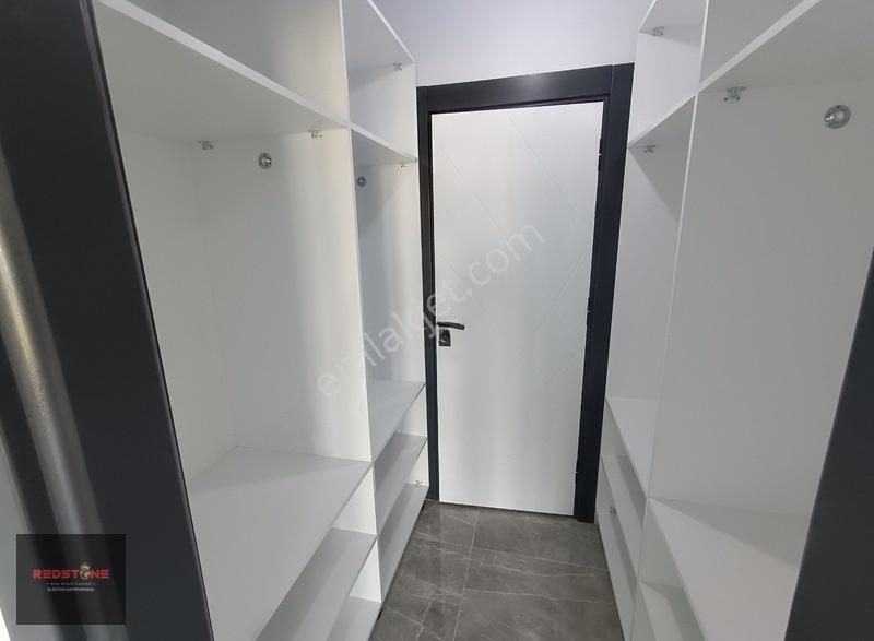Hatip Mahallesi Site İçerisinde 3+1 Ferah Satılık Daire — fotoğraf 17