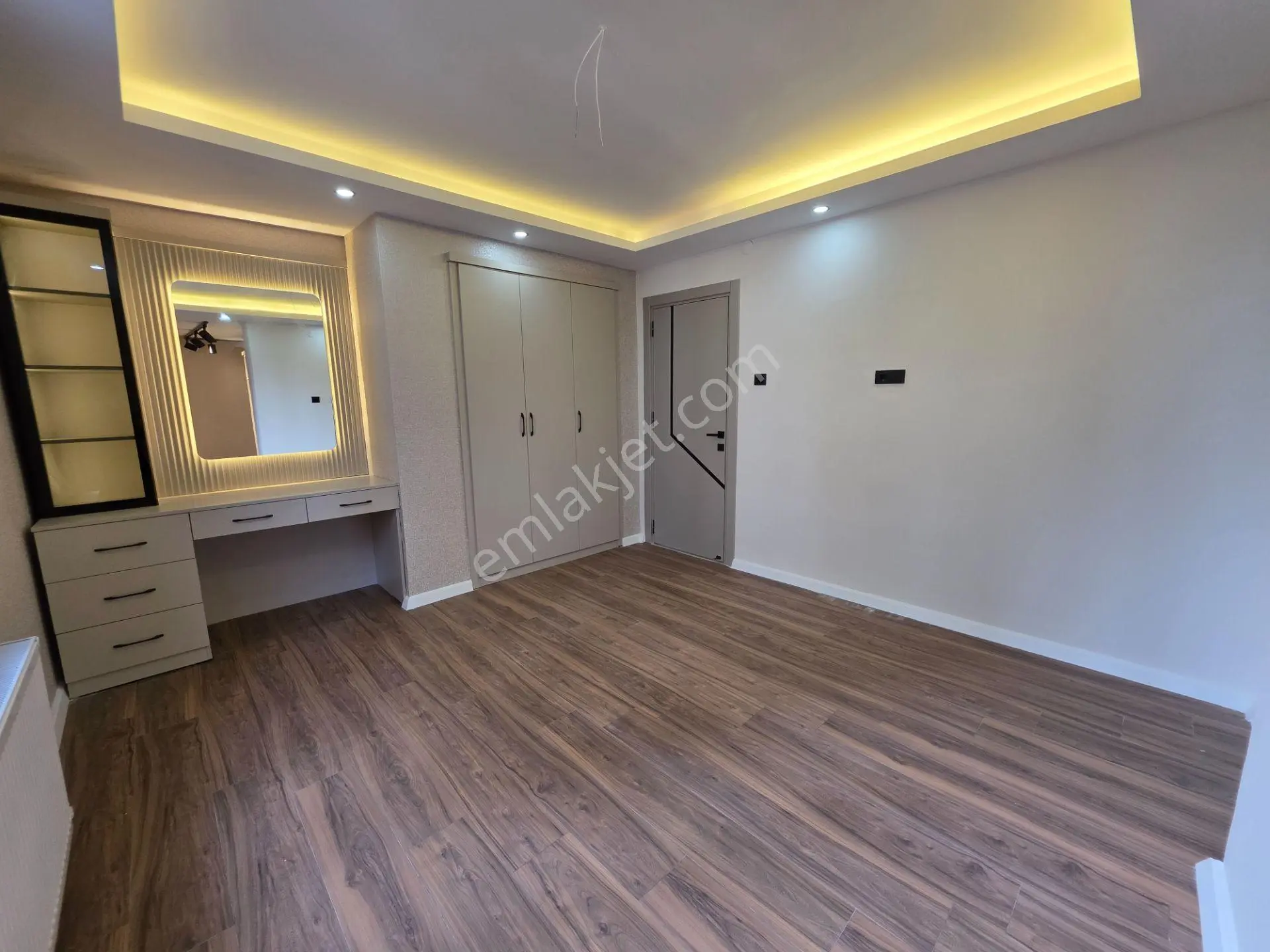 Furkan Kahyaoğlu'ndan K.evrenin Orta Noktasında Lüks Salon Mutfak 4+1 Daire — fotoğraf 36