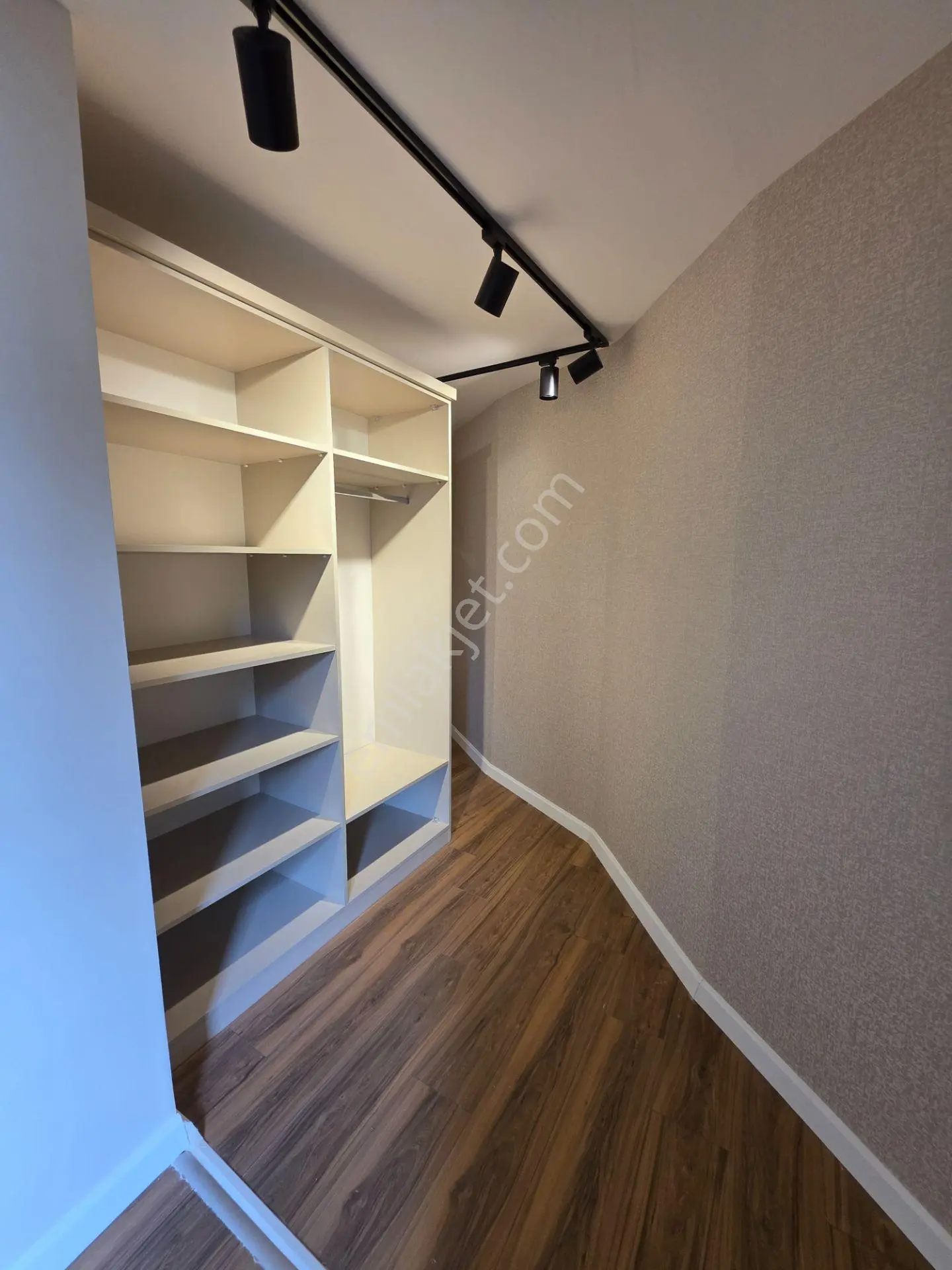 Furkan Kahyaoğlu'ndan K.evrenin Orta Noktasında Lüks Salon Mutfak 4+1 Daire — fotoğraf 38