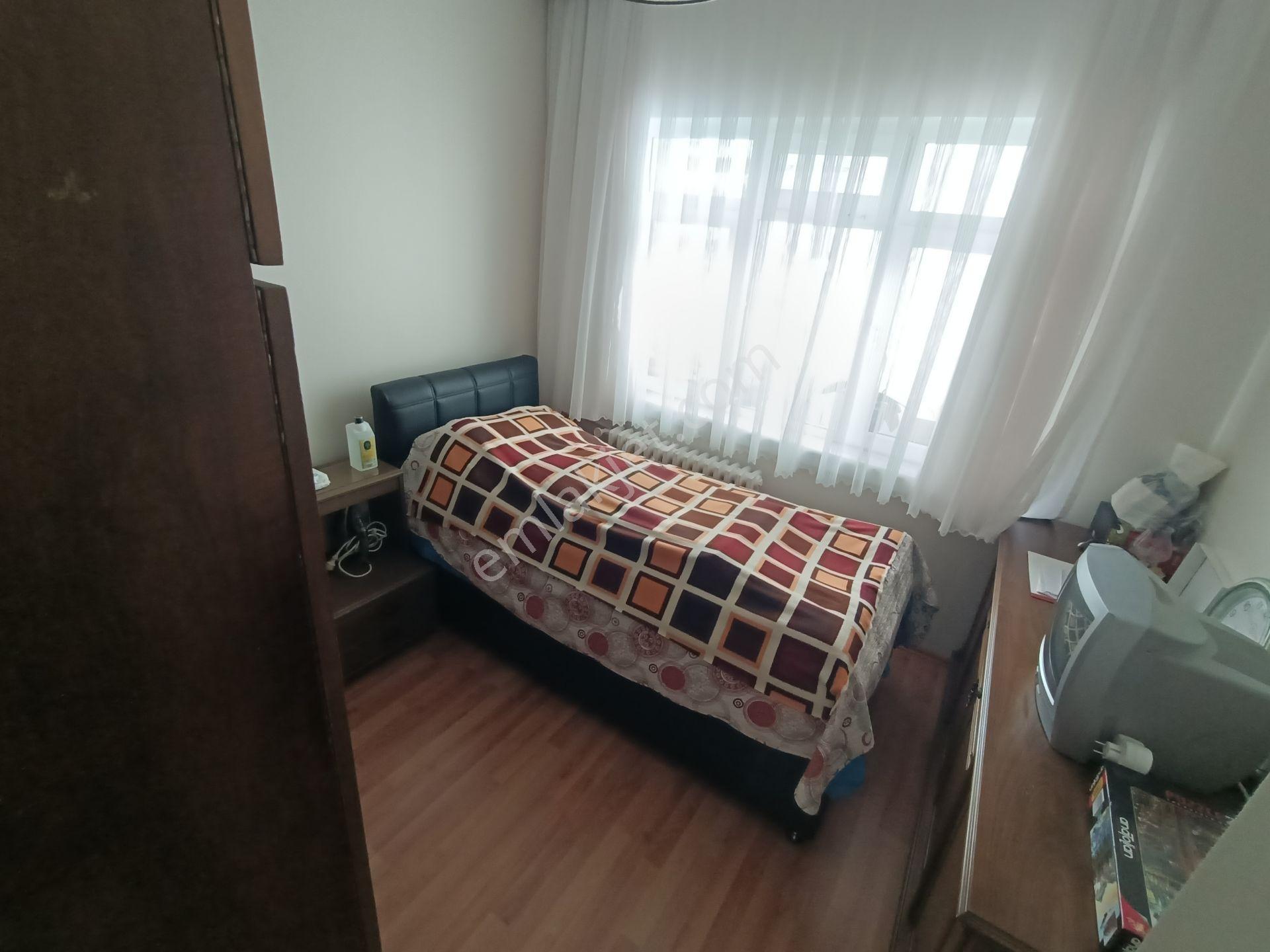 Asyapıdan 3+1 120m2 Dikmen Caddesinde Full Yapılı Lüx Kaloriferli — fotoğraf 16