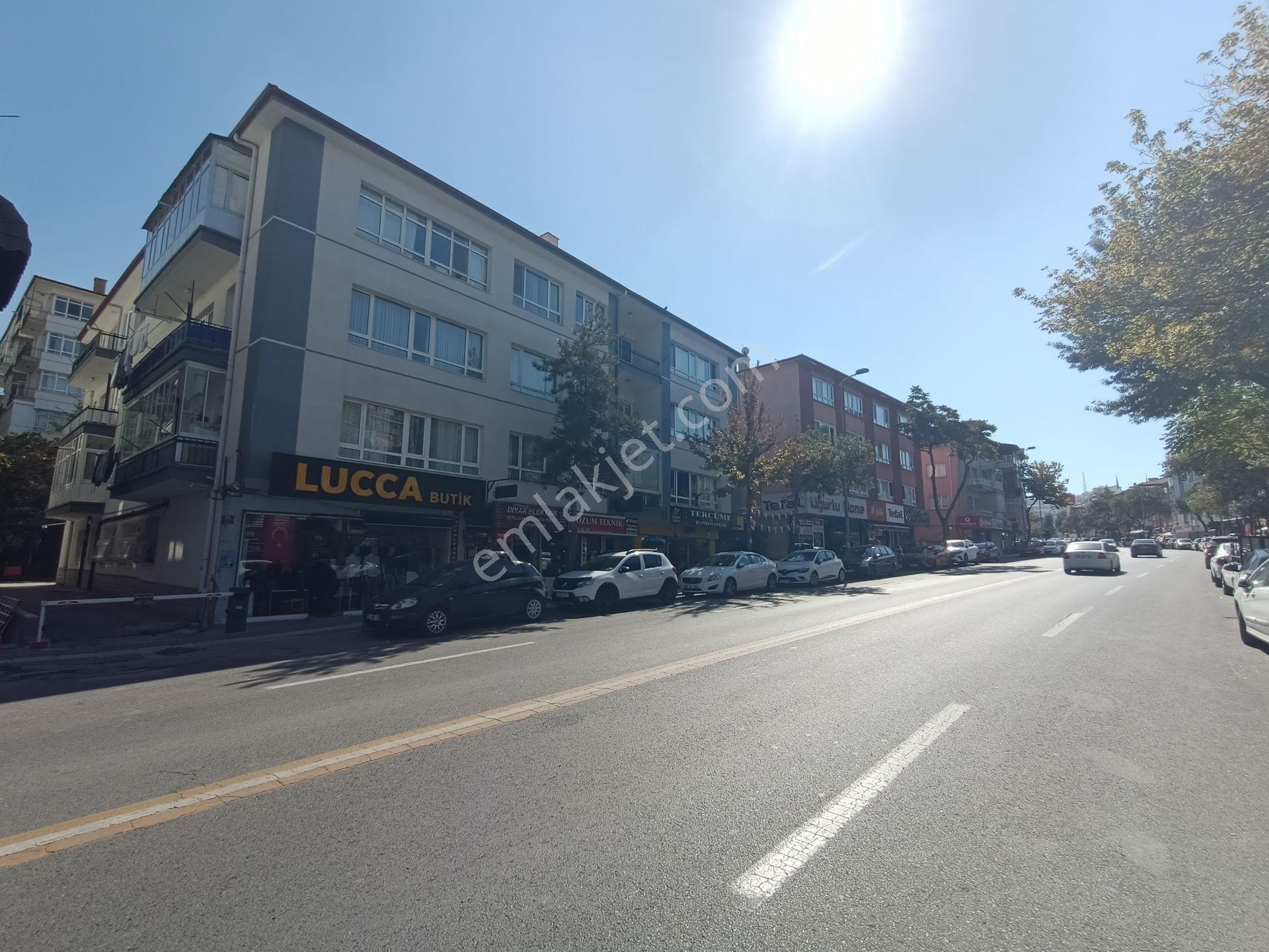 Asyapıdan 3+1 120m2 Dikmen Caddesinde Full Yapılı Lüx Kaloriferli — fotoğraf 26