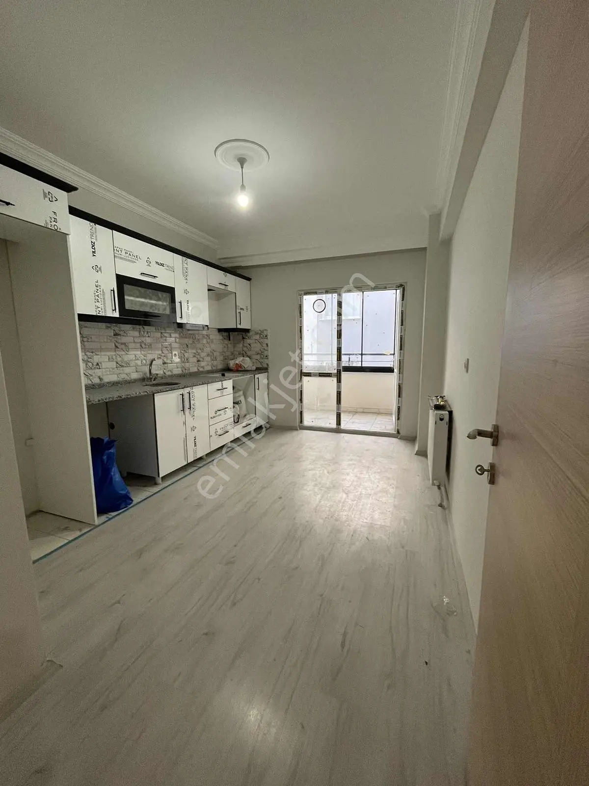 Kızılpınarın En İşlek Caddesınde Acilll Satılık Sıfır 3+1 Daire — fotoğraf 11