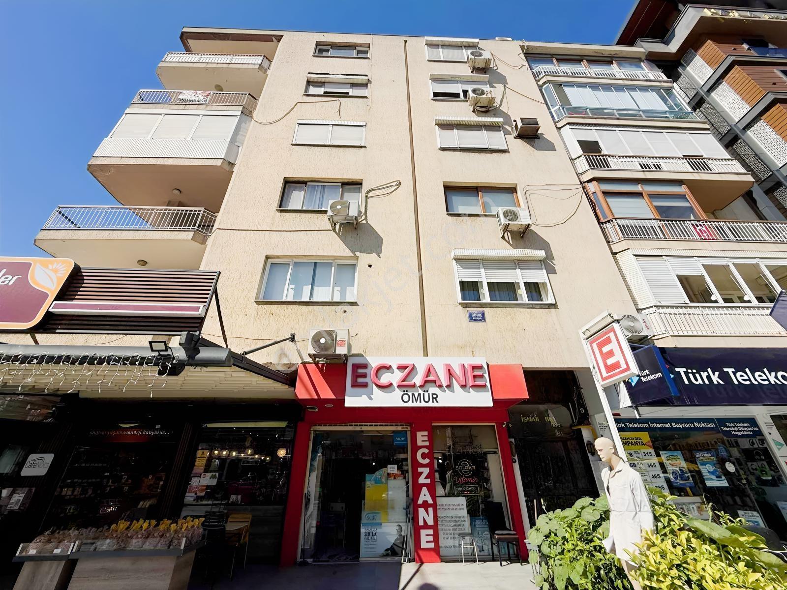 Karşıyaka Nergiz'De Geniş Satılık 4+1 Daire