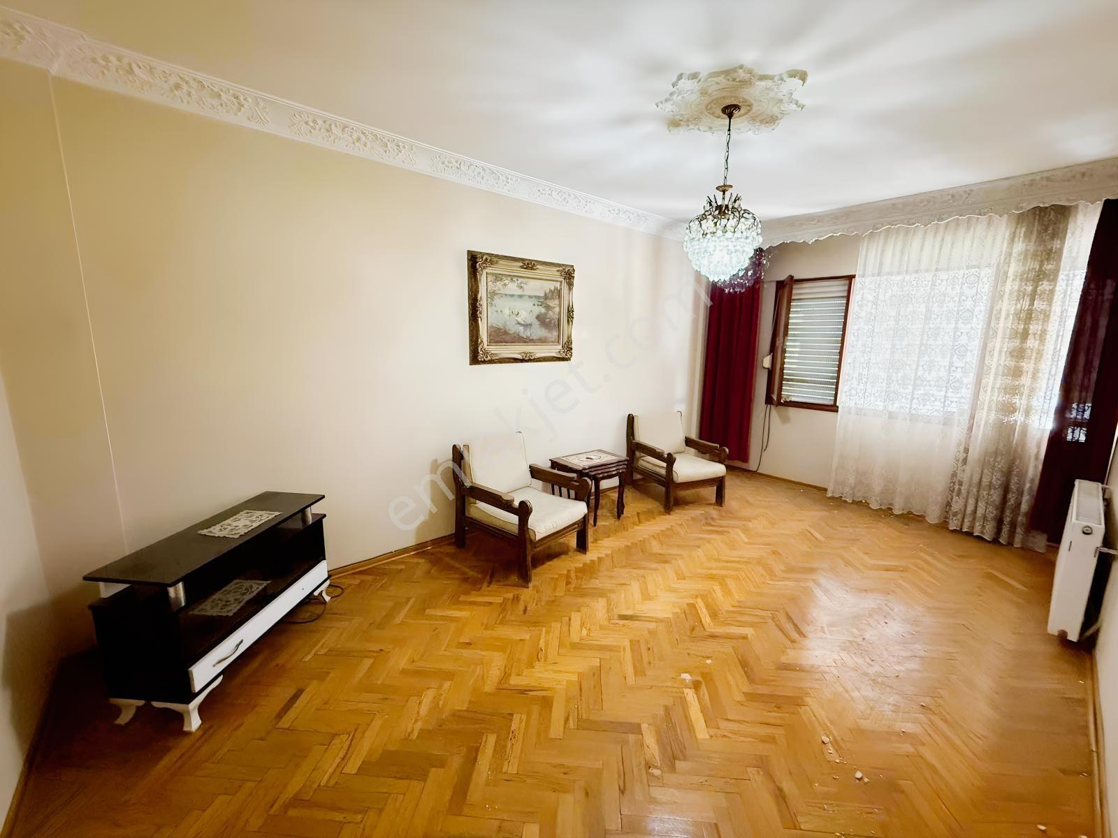 Karşıyaka Nergiz'de Geniş Satılık 4+1 Daire — fotoğraf 5