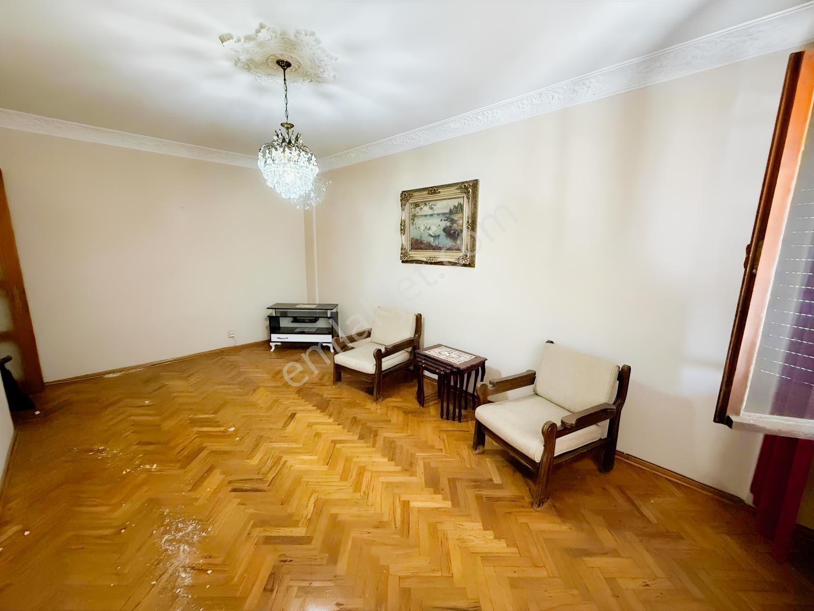 Karşıyaka Nergiz'de Geniş Satılık 4+1 Daire — fotoğraf 7