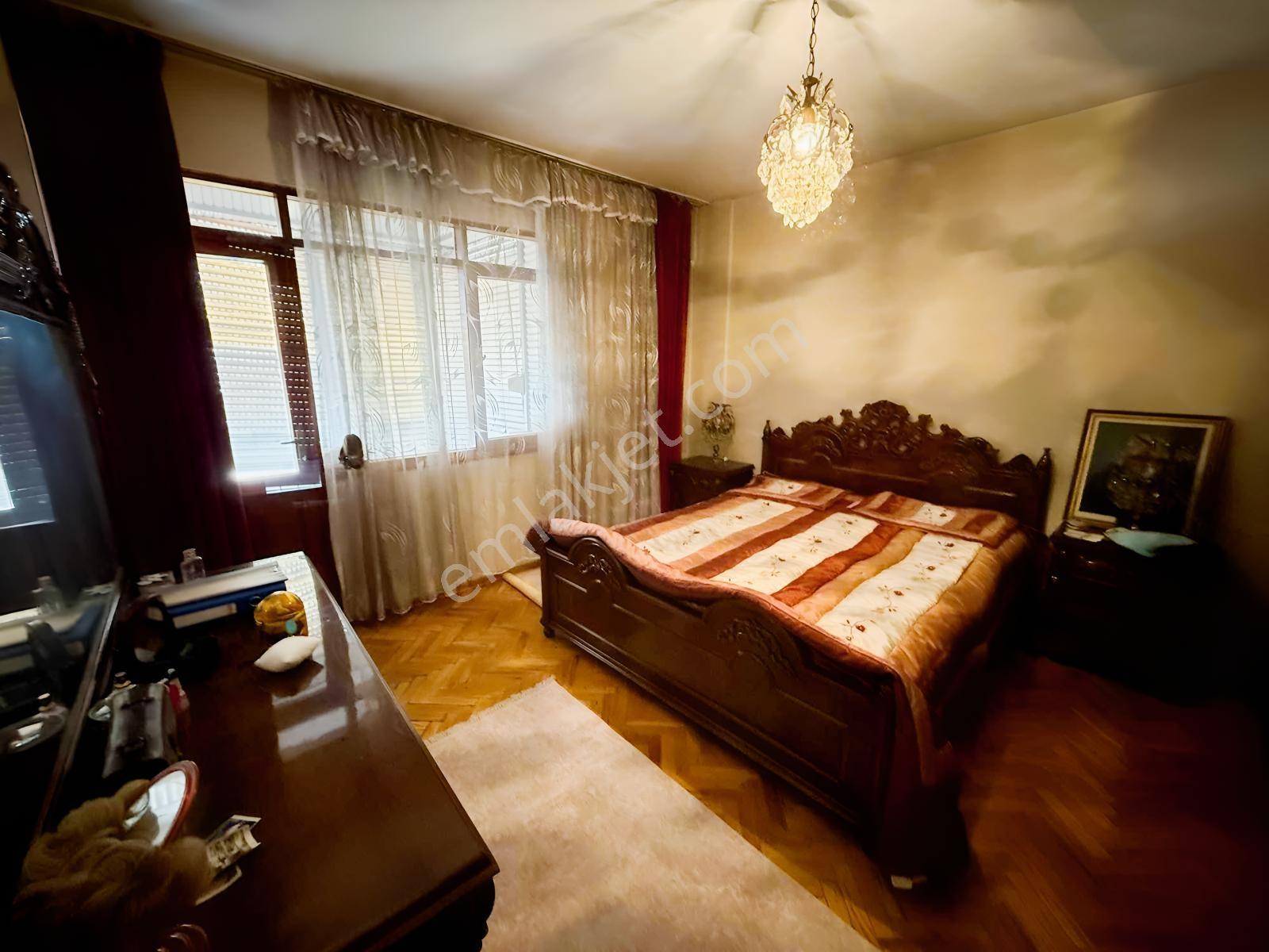 Karşıyaka Nergiz'de Geniş Satılık 4+1 Daire — fotoğraf 11