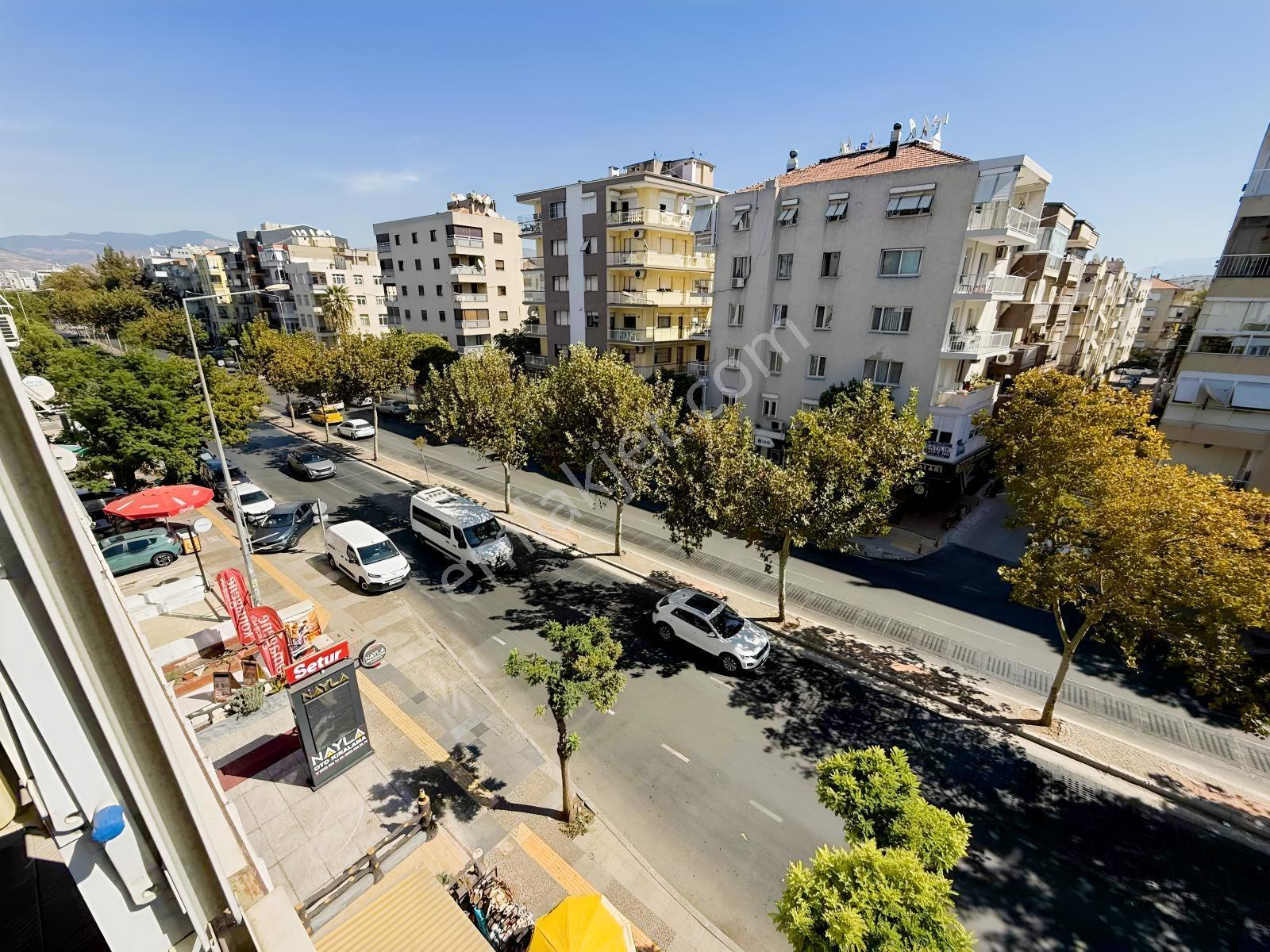 Karşıyaka Nergiz'de Geniş Satılık 4+1 Daire — fotoğraf 28