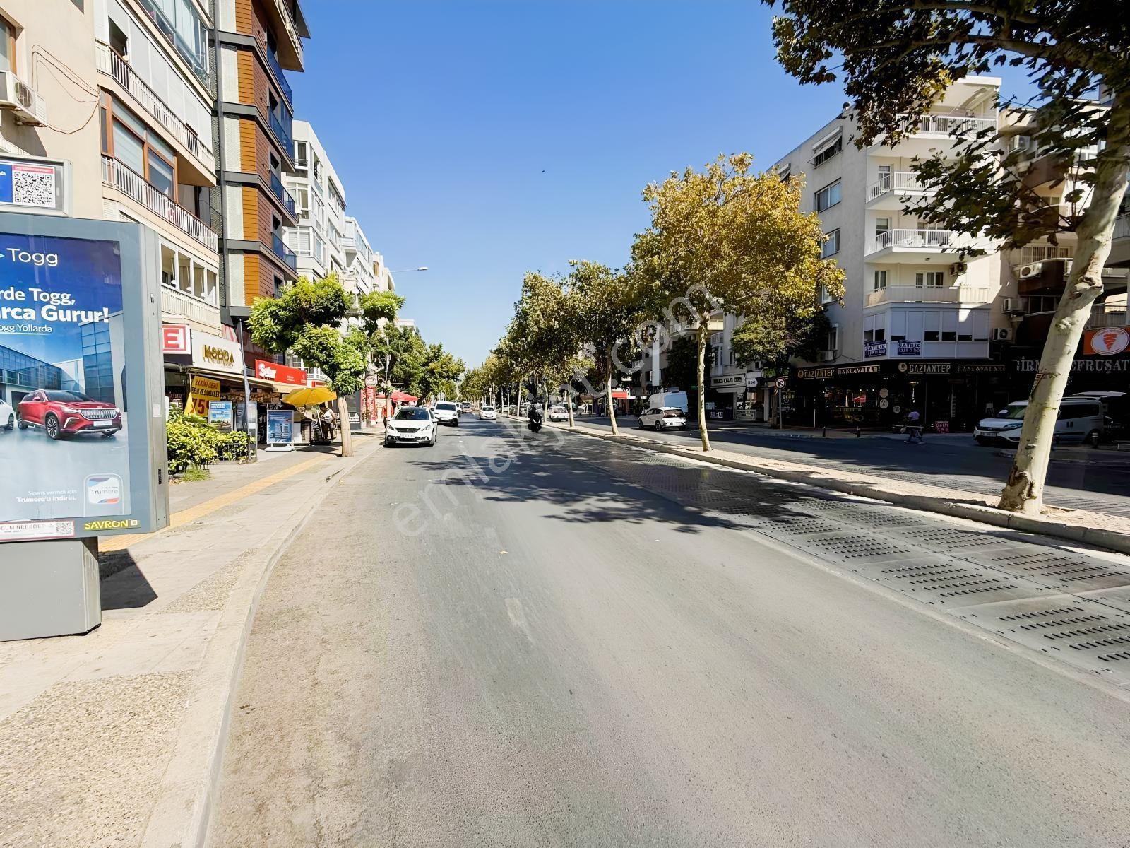 Karşıyaka Nergiz'de Geniş Satılık 4+1 Daire — fotoğraf 34