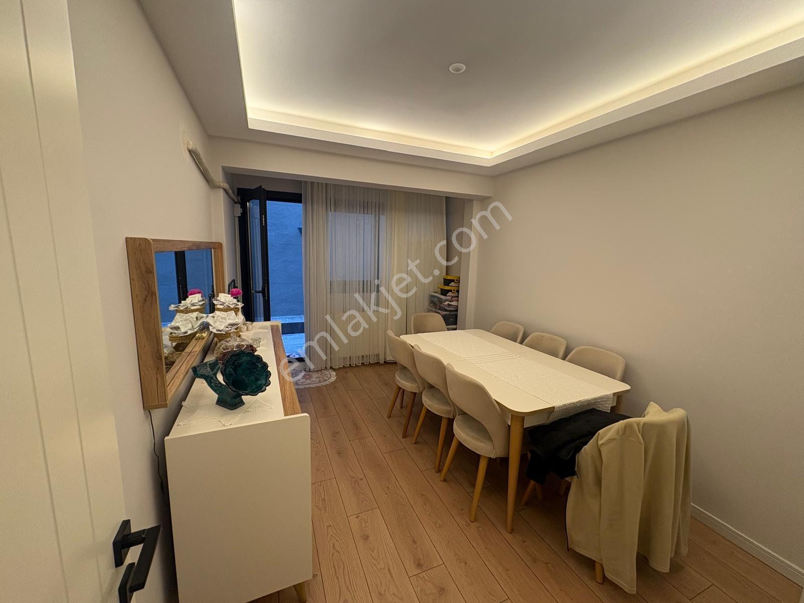 Turpa'dan Basın Sitesin'de Tadilatlı Yüksek Giriş Bahçeli 2+1 — fotoğraf 11