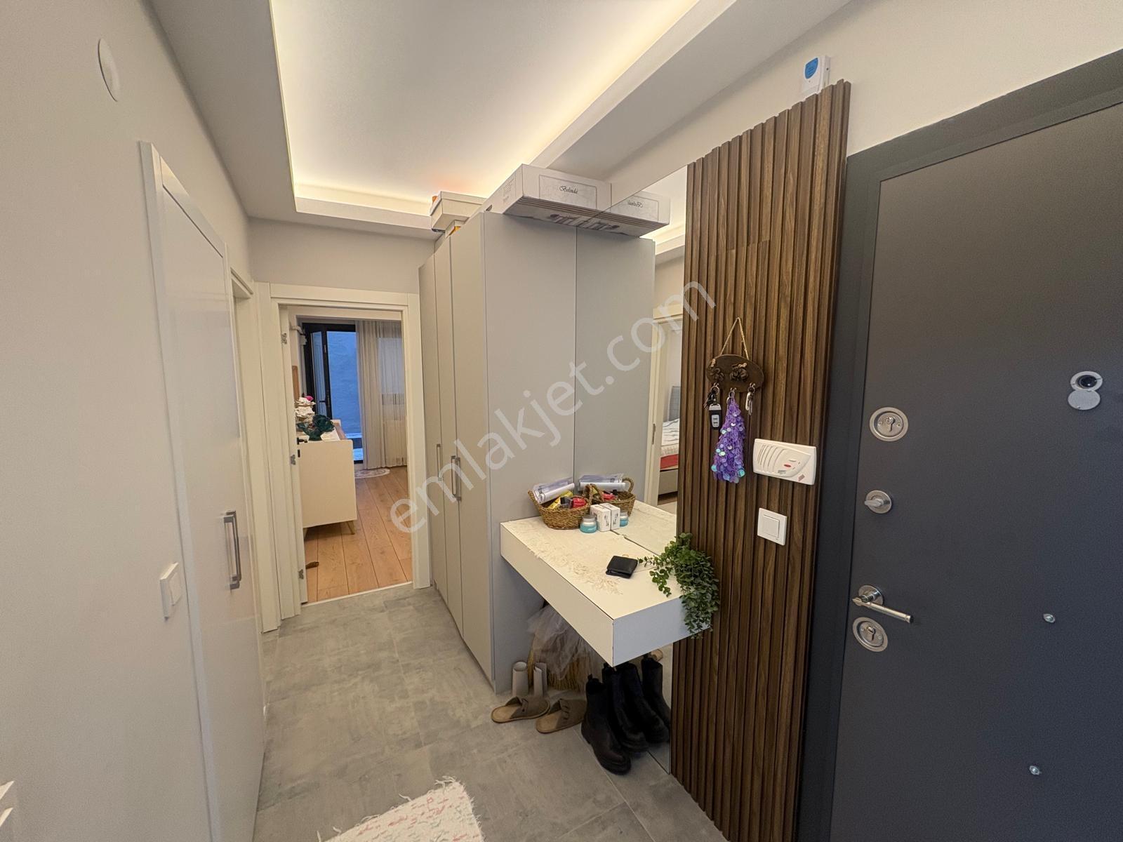 Turpa'dan Basın Sitesin'de Tadilatlı Yüksek Giriş Bahçeli 2+1 — fotoğraf 14