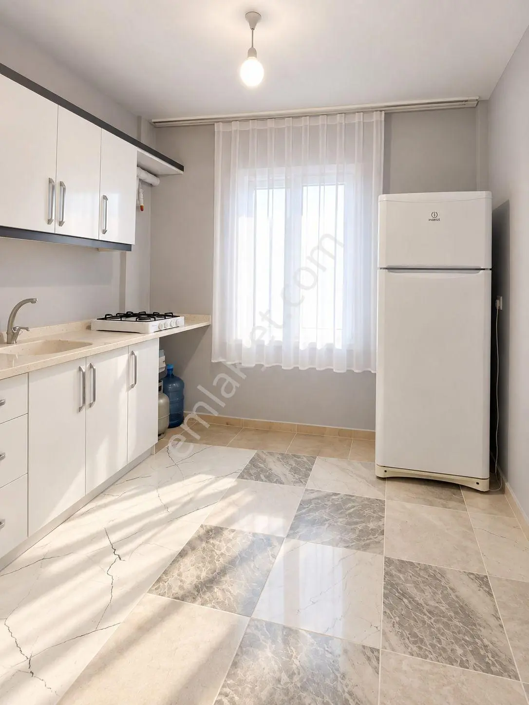 Kuşadası Sogucak'da 4 Oda 1 Salon Triplex Villa — fotoğraf 15