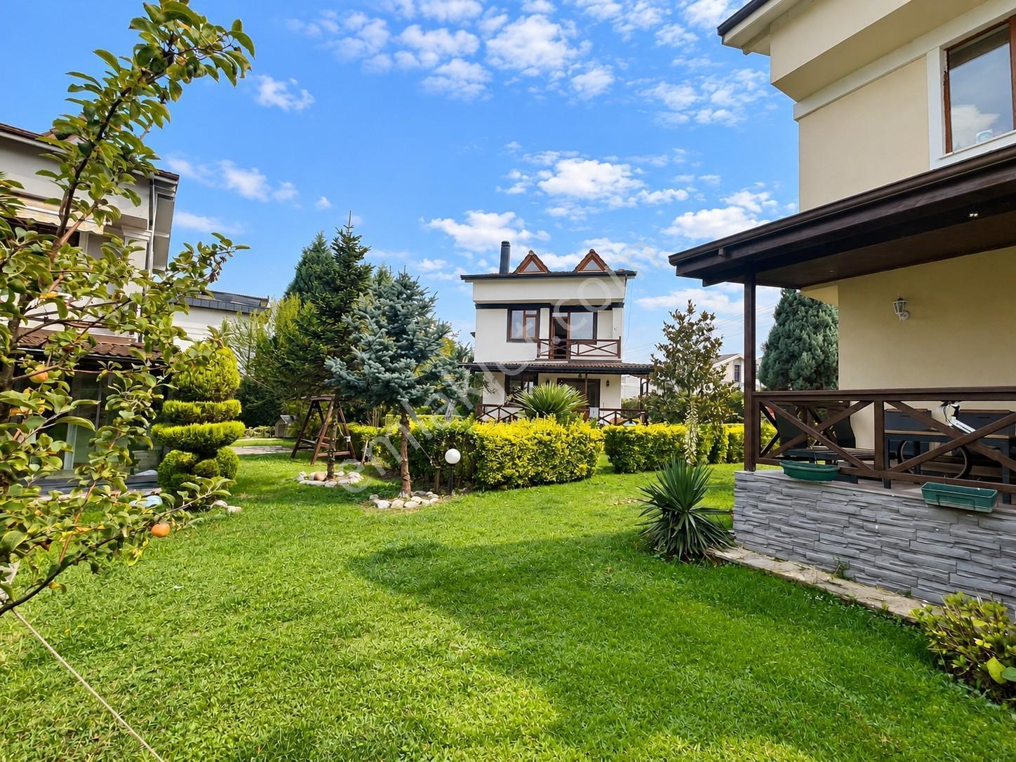 Maşukiye'de Doğayla İç İçe, Havuzlu Sitede Bahçeli Villa — fotoğraf 7
