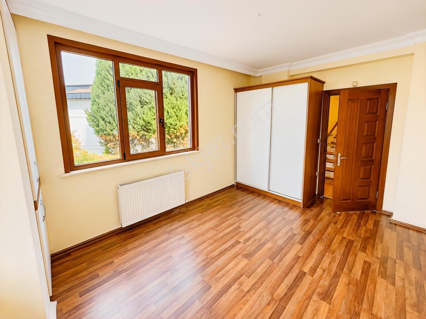 Maşukiye'de Doğayla İç İçe, Havuzlu Sitede Bahçeli Villa — fotoğraf 11
