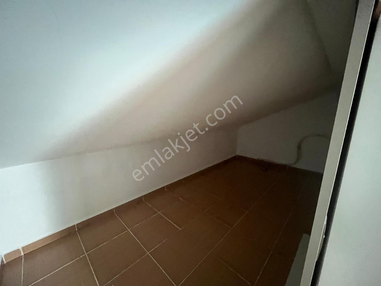 Maşukiye'de Doğayla İç İçe, Havuzlu Sitede Bahçeli Villa — fotoğraf 15