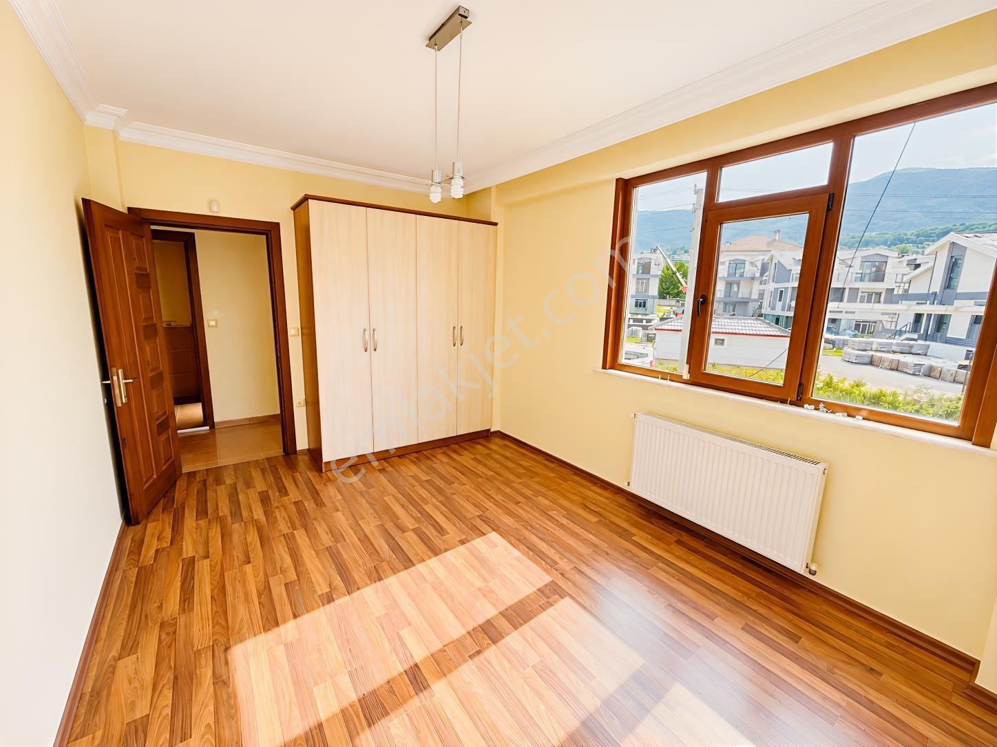 Maşukiye'de Doğayla İç İçe, Havuzlu Sitede Bahçeli Villa — fotoğraf 23
