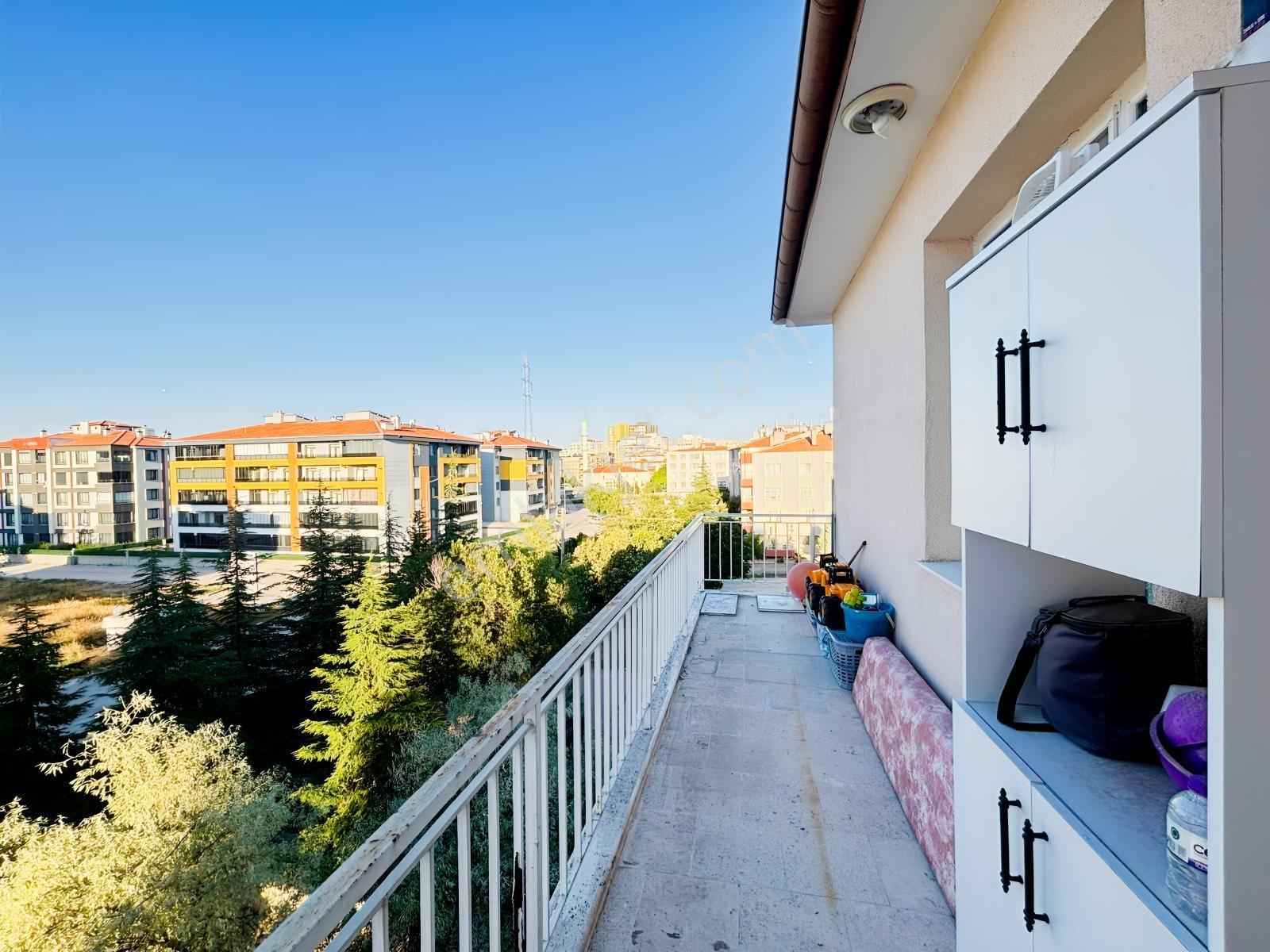 Başkent Hastanesine Yürüme Mesafesinde Akşemsettinde 3+1 Daire — fotoğraf 16