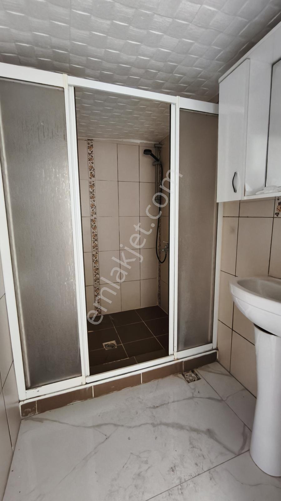 Truva/nazım Demirci'den Diş Hastanesi Yakını Satılık Takaslı 2+1 — fotoğraf 27