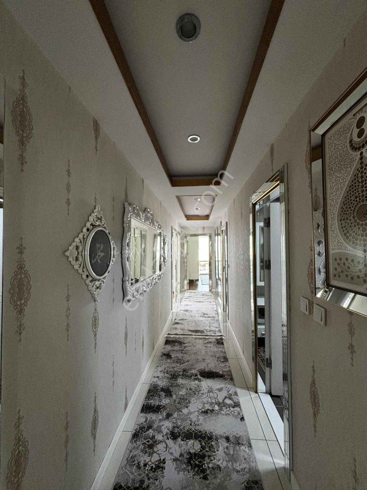Satılık Lüks 4,5+1 Daire! — fotoğraf 3