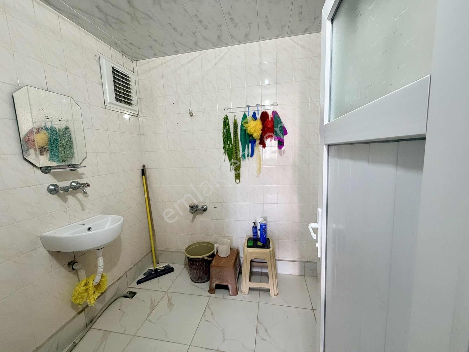 Turgut Reis Mahallesinde Bakımlı 3+1 Satılık Daire — fotoğraf 12