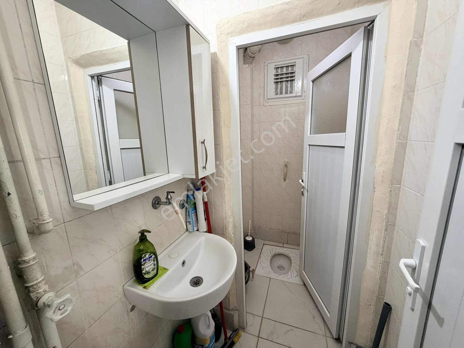 Turgut Reis Mahallesinde Bakımlı 3+1 Satılık Daire — fotoğraf 16