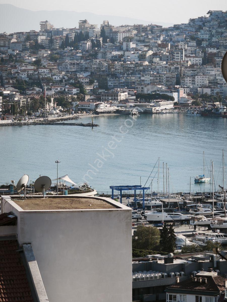Kuşadası'nda Marina'ya 2 Dakika Mesafede Fırsat Daire Acilll — fotoğraf 4