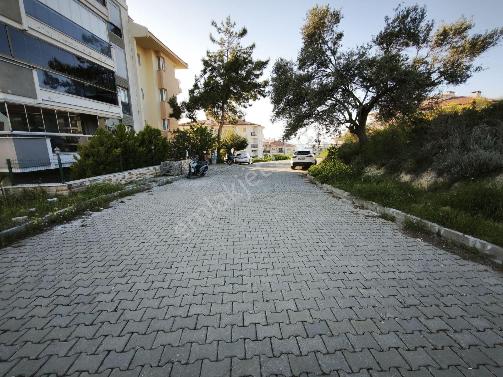 Kuşadası'nda Marina'ya 2 Dakika Mesafede Fırsat Daire Acilll — fotoğraf 27
