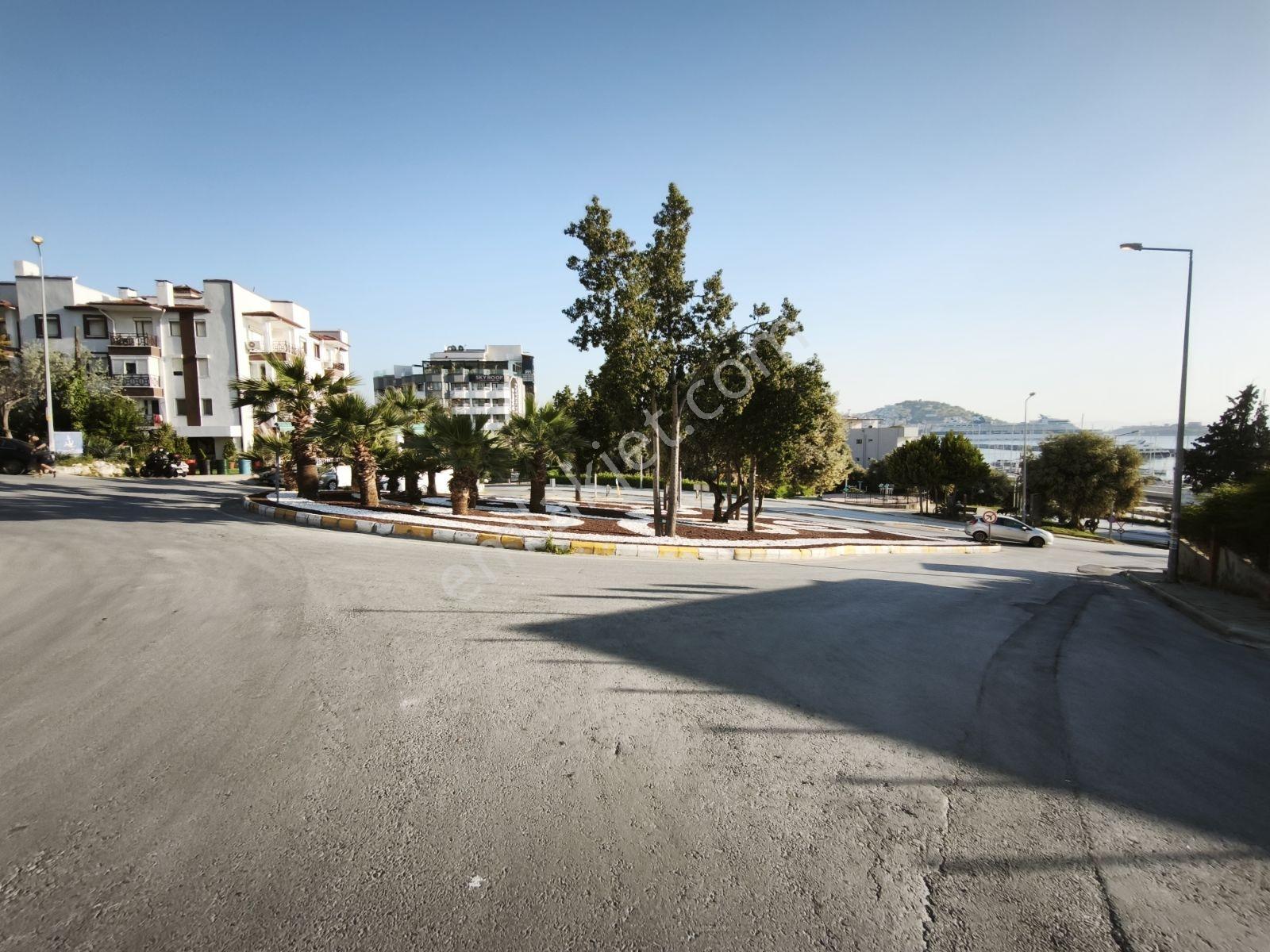 Kuşadası'nda Marina'ya 2 Dakika Mesafede Fırsat Daire Acilll — fotoğraf 32