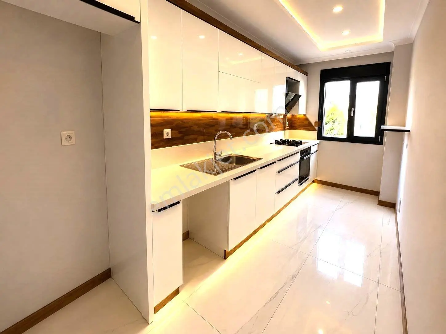 𝄞melodi'den Merkezi Konumda Full Kredili Ayrı Mutfaklı Ultralux Tasarımlı 2+1 Daire — fotoğraf 2