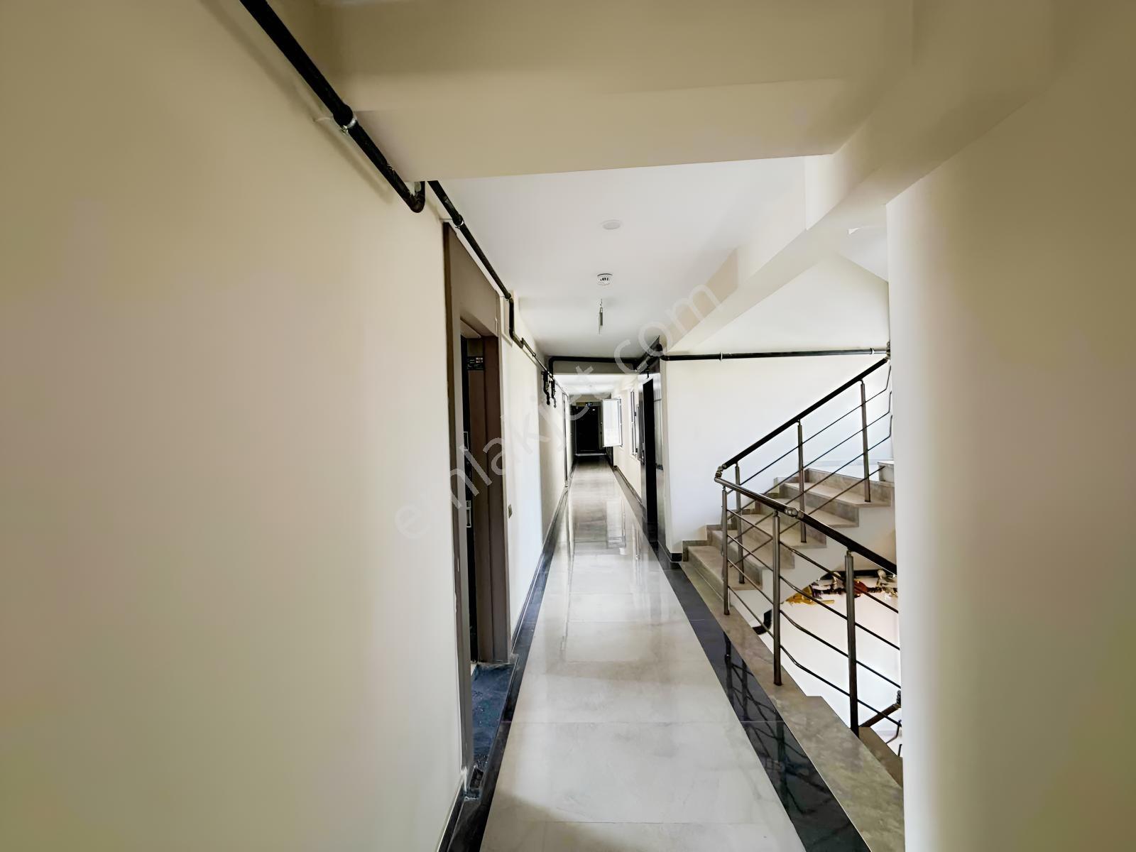 Aksu Altıntaş İşlek Cadde 2 + 1 Satılık Daire — fotoğraf 19
