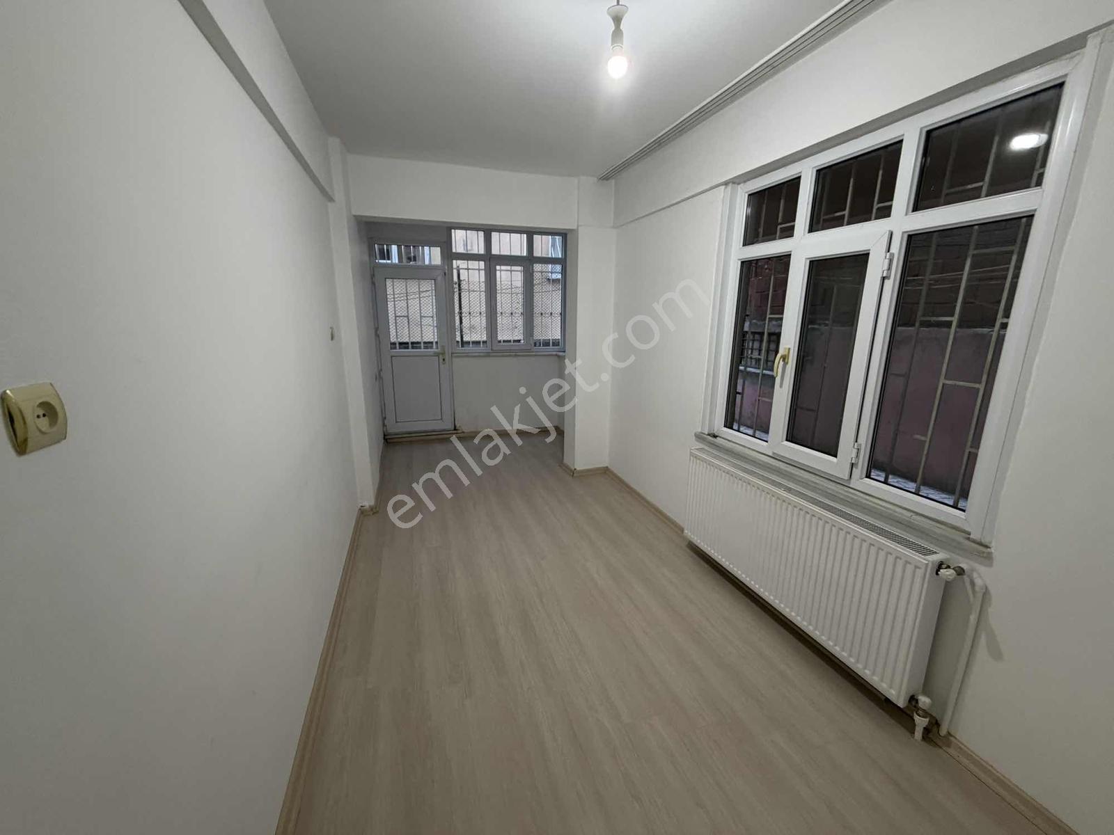 İnönü Mah 2+1 Geniş Daire Kat Mülkiyetli Yüksek Girişli İskanlı — fotoğraf 6