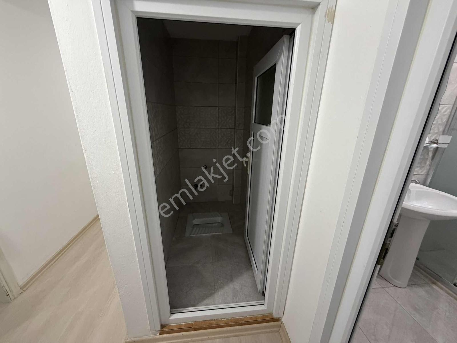 İnönü Mah 2+1 Geniş Daire Kat Mülkiyetli Yüksek Girişli İskanlı — fotoğraf 11