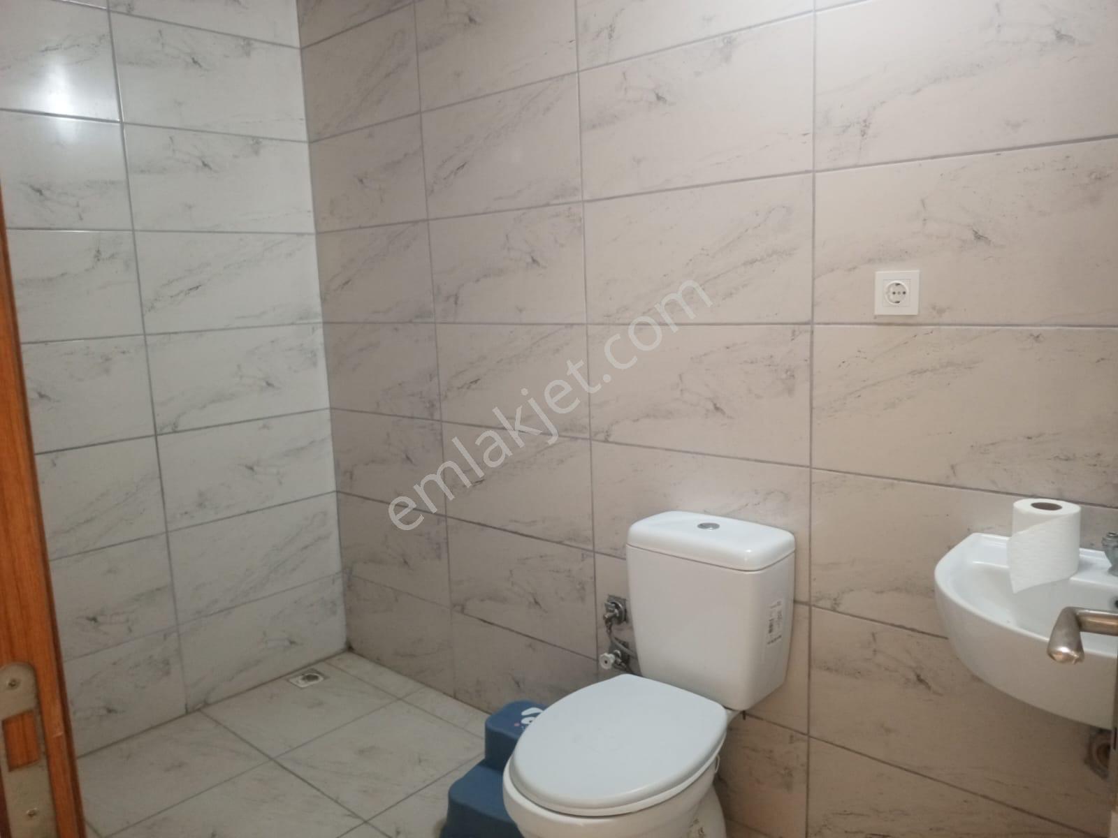Yenikent Mahallesi 129 M² Satılık 3+1 En Üst Kat Daire — fotoğraf 8