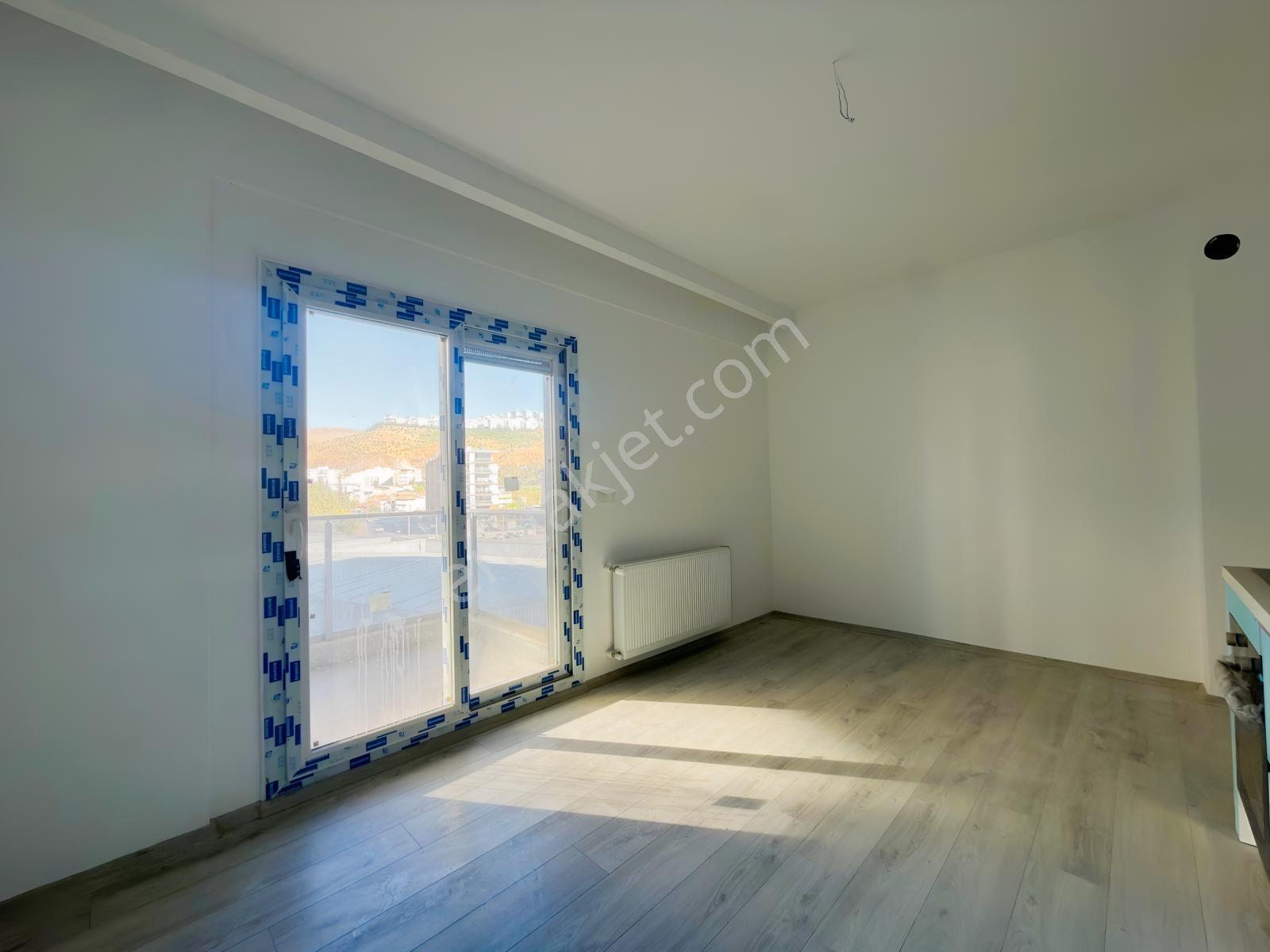 Çiğli Uğur Mumcu Kalevita Evleri Satılık 1+1 Daire — fotoğraf 12