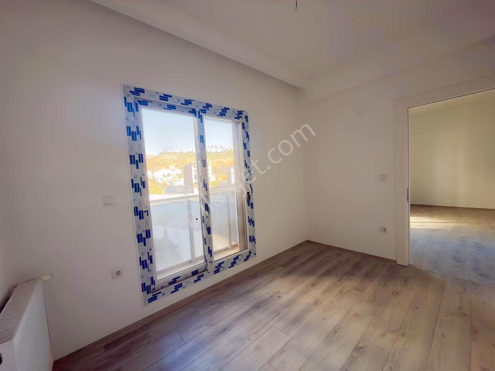 Çiğli Uğur Mumcu Kalevita Evleri Satılık 1+1 Daire — fotoğraf 18