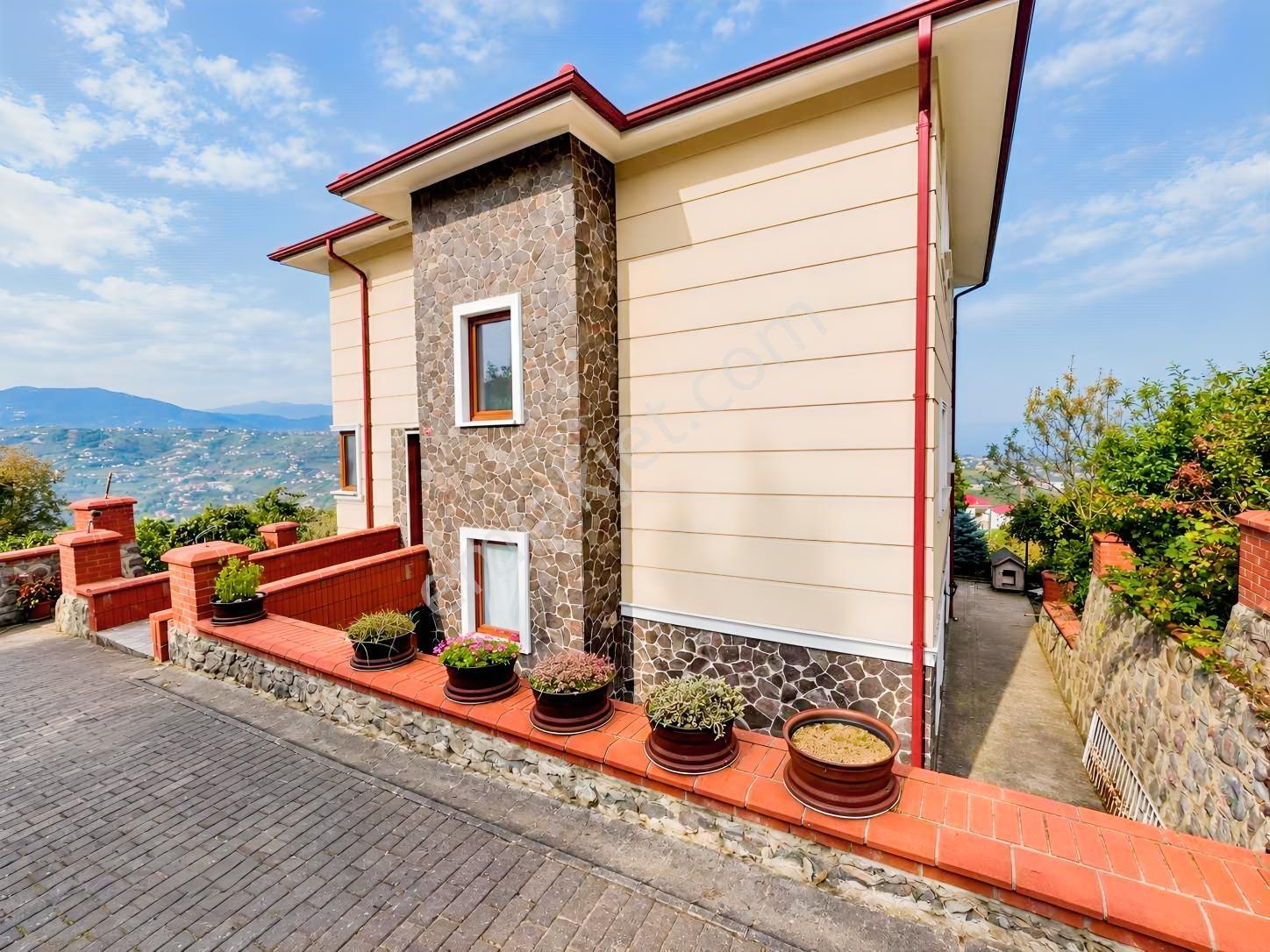 Trabzon Uğurlu'da 300 M² 3 Katlı Müstakil Villa Ve Bahçe — fotoğraf 5