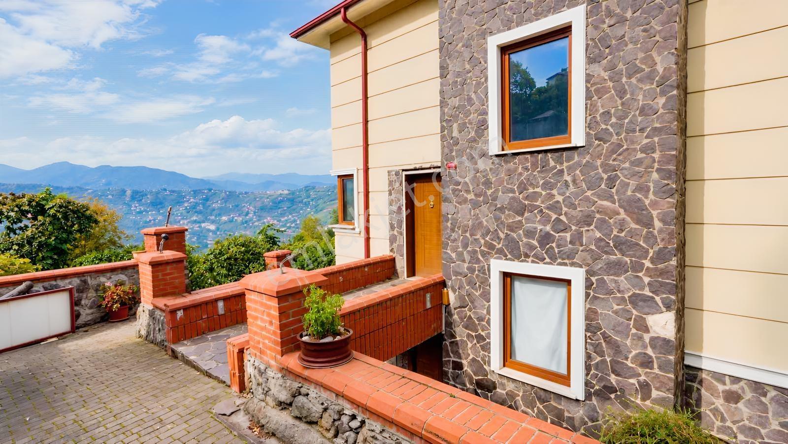 Trabzon Uğurlu'da 300 M² 3 Katlı Müstakil Villa Ve Bahçe — fotoğraf 6