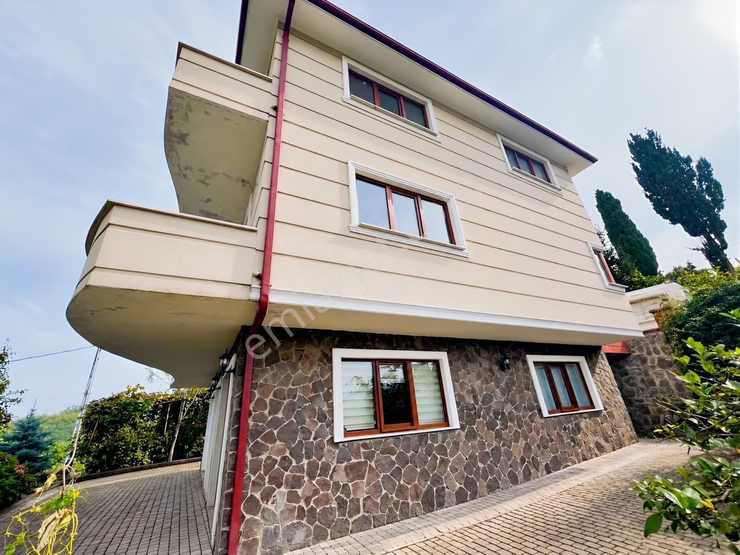 Trabzon Uğurlu'da 300 M² 3 Katlı Müstakil Villa Ve Bahçe — fotoğraf 8