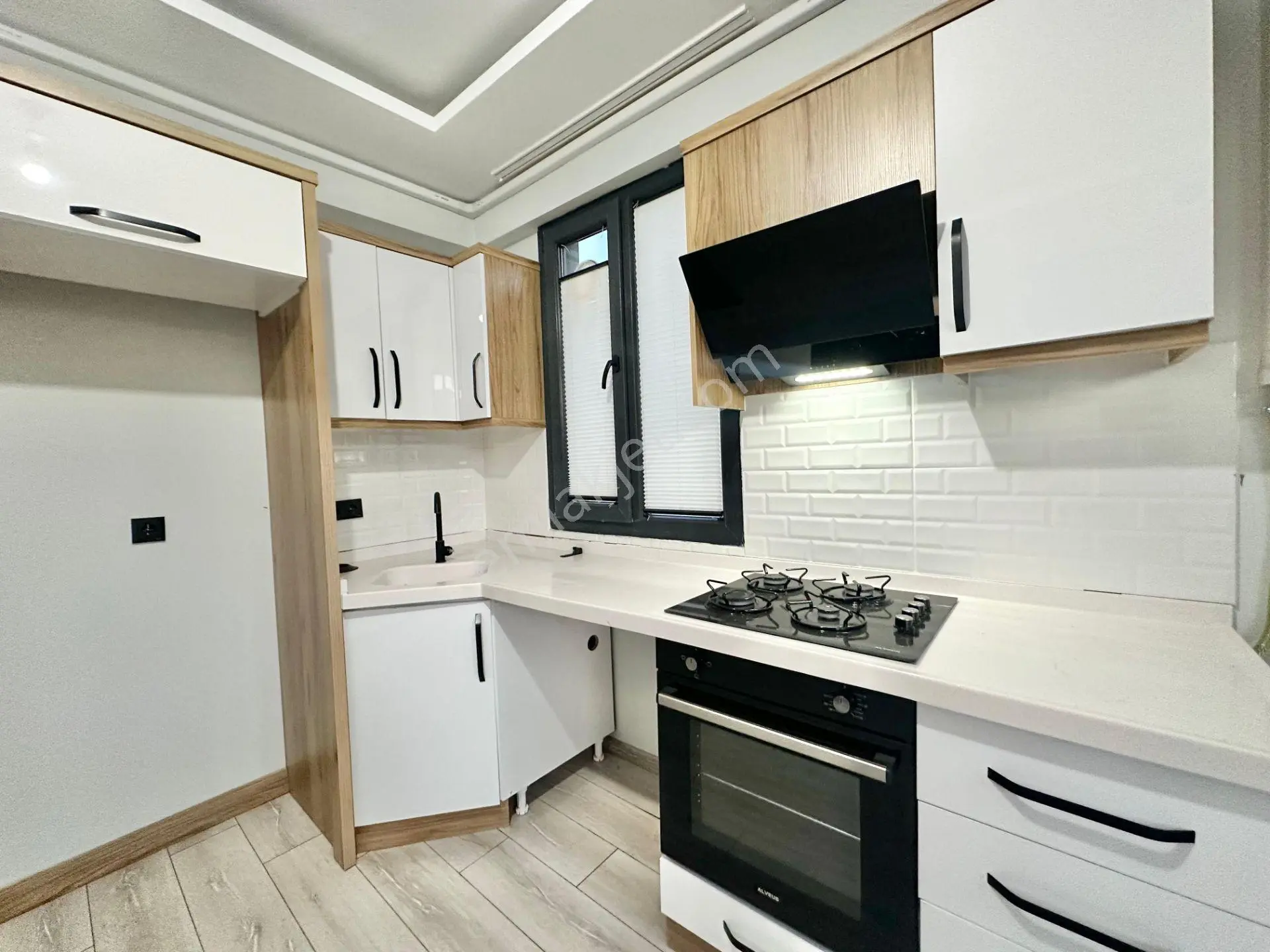 ꧁ay Emlaktan꧂akçay'da Kazdağları Eteklerinde Kapalı Manzaralı Teraslı Satılık 2+1 Yeni Dubleks Daire — fotoğraf 11