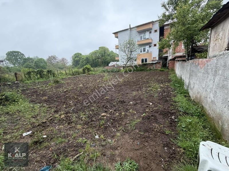 Çay Mahallesinde Satılık 345 M2 Arsa.Parka Cepheli 4 Kat İmarlı