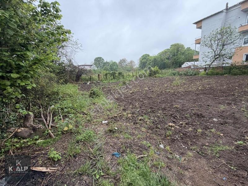 Çay Mahallesinde Satılık 345 M2 Arsa.parka Cepheli 4 Kat İmarlı — fotoğraf 2