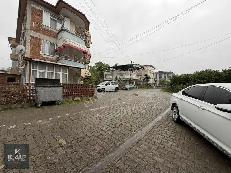 Çay Mahallesinde Satılık 345 M2 Arsa.parka Cepheli 4 Kat İmarlı — fotoğraf 5