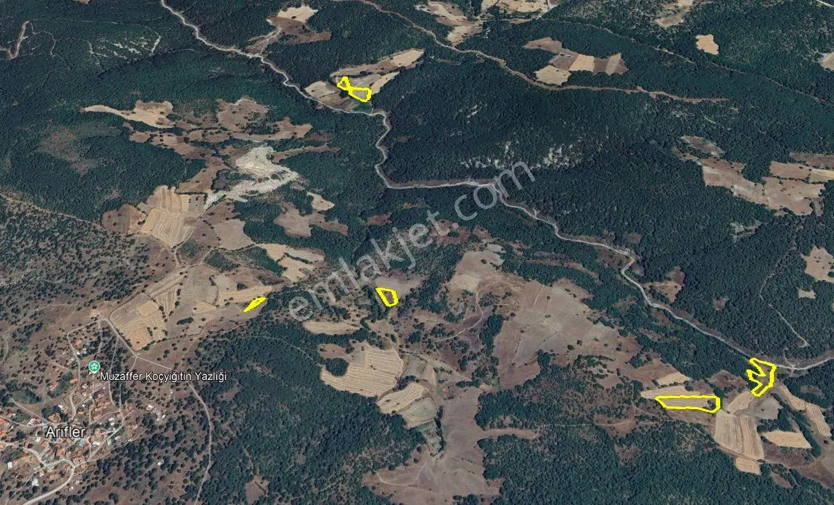 Tavşanlı Arifler’De Toplam 15.673 M² — 6 Tarla Toplu Satılık