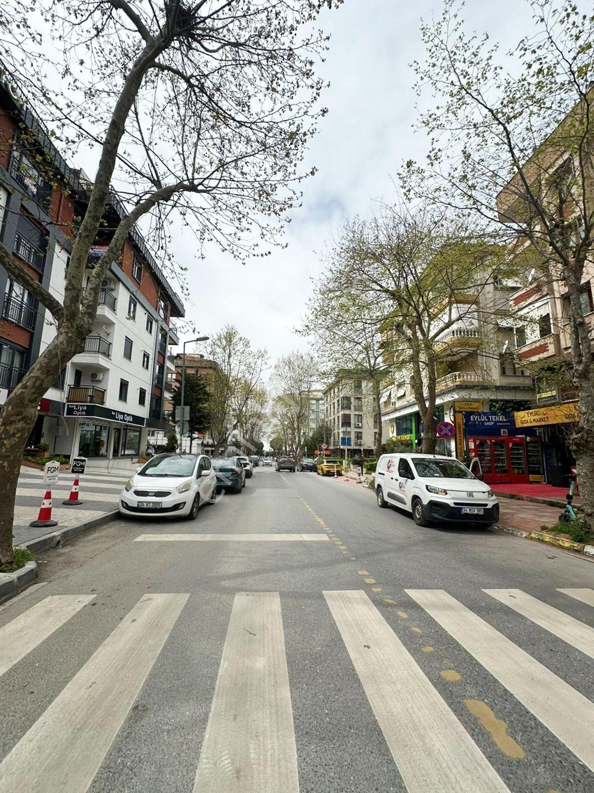 Mertcan'dan Maltepe Çarşı İçinde Fırsat Köşe Başı Arsa — fotoğraf 6