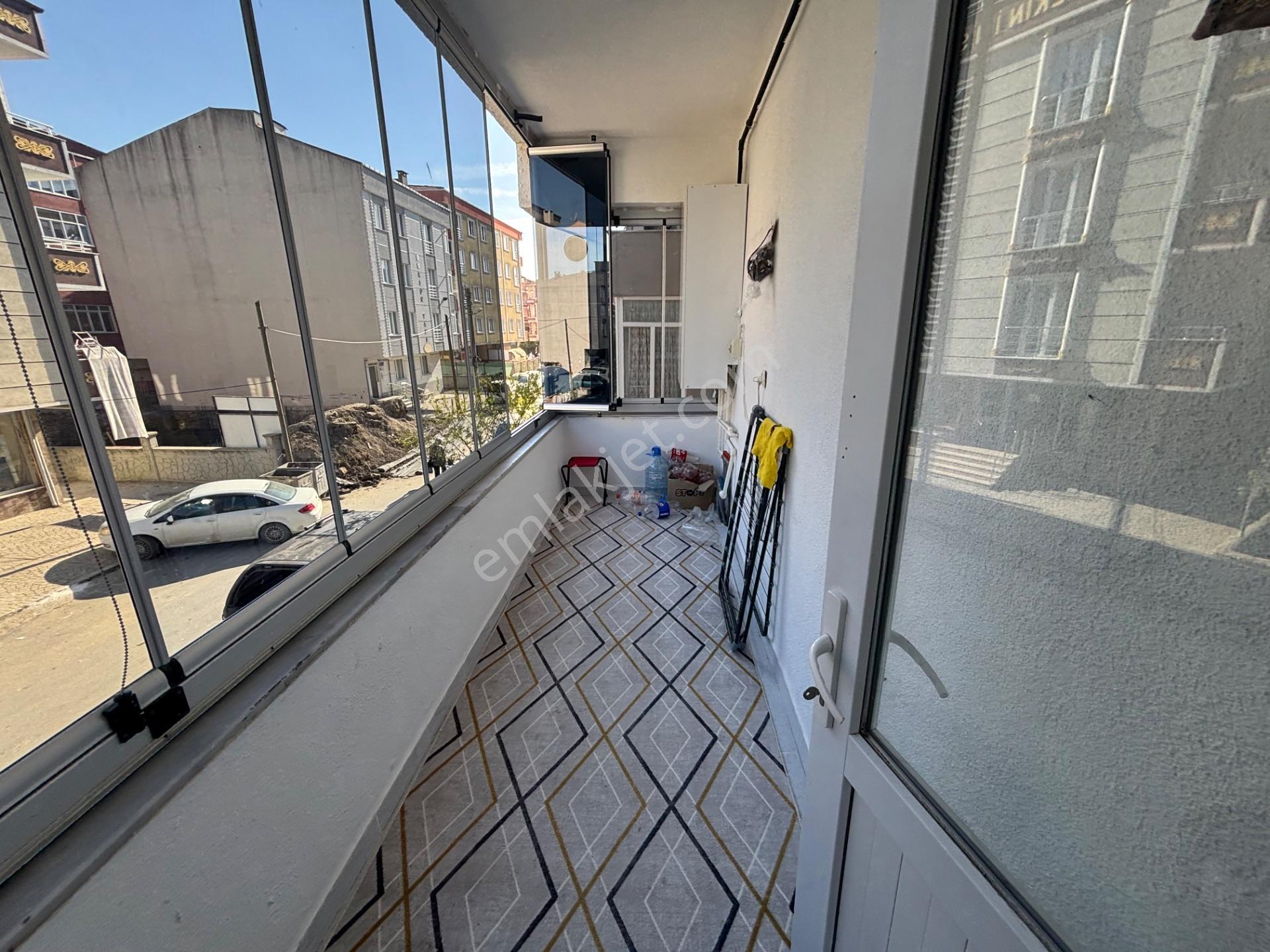 Kapaklı Vatanda Kiracılı Satılık Geniş Daire — fotoğraf 4