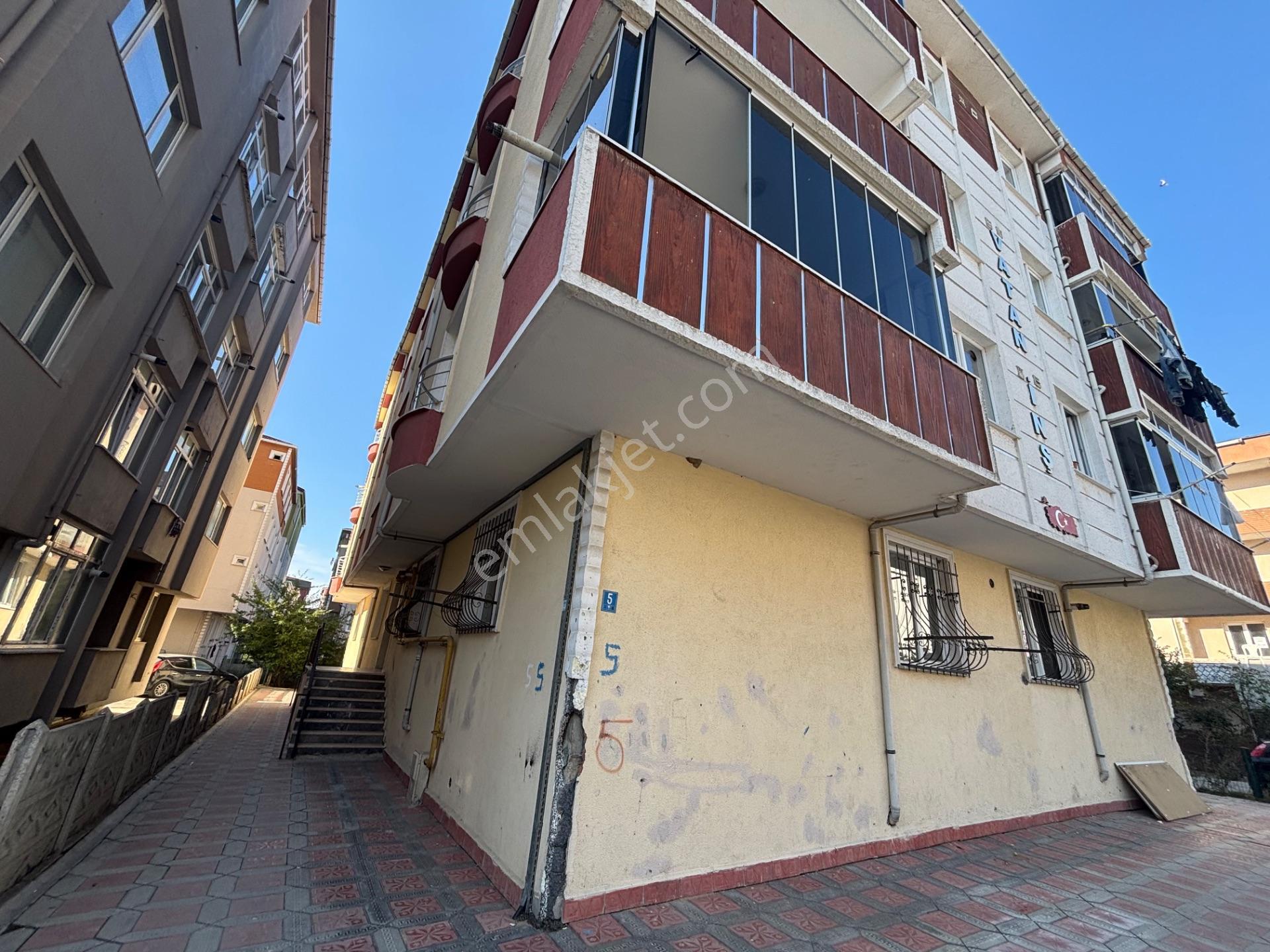 Kapaklı Vatanda Kiracılı Satılık Geniş Daire — fotoğraf 15